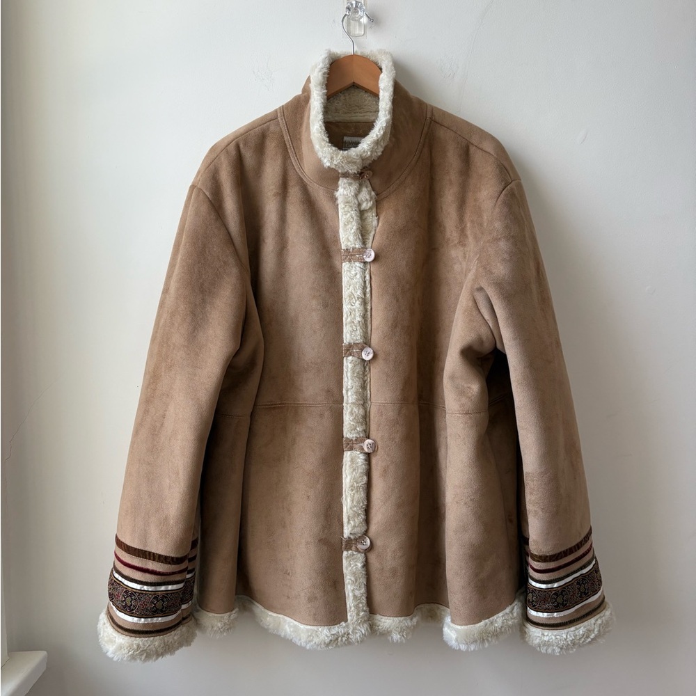 Y2K Faux Suede Shearling Jacket - Picture 2 of 13
